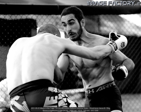 2021-05-02 Milano in the Cage 7 01226 Alessandro Belfiore-Geremia Vilutis - Shoot boxe classe B -76kg